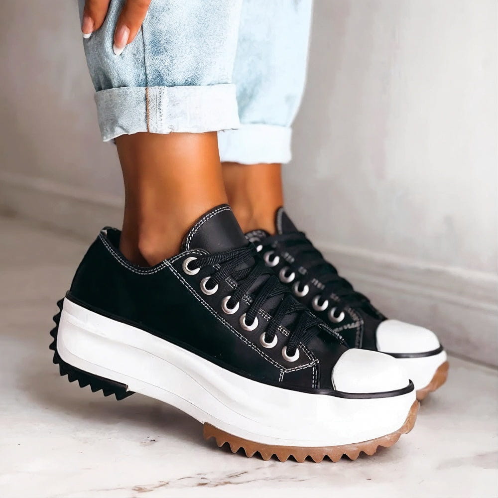 Black / UK 8.5